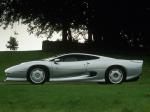 Jaguar XJ220 1992 года